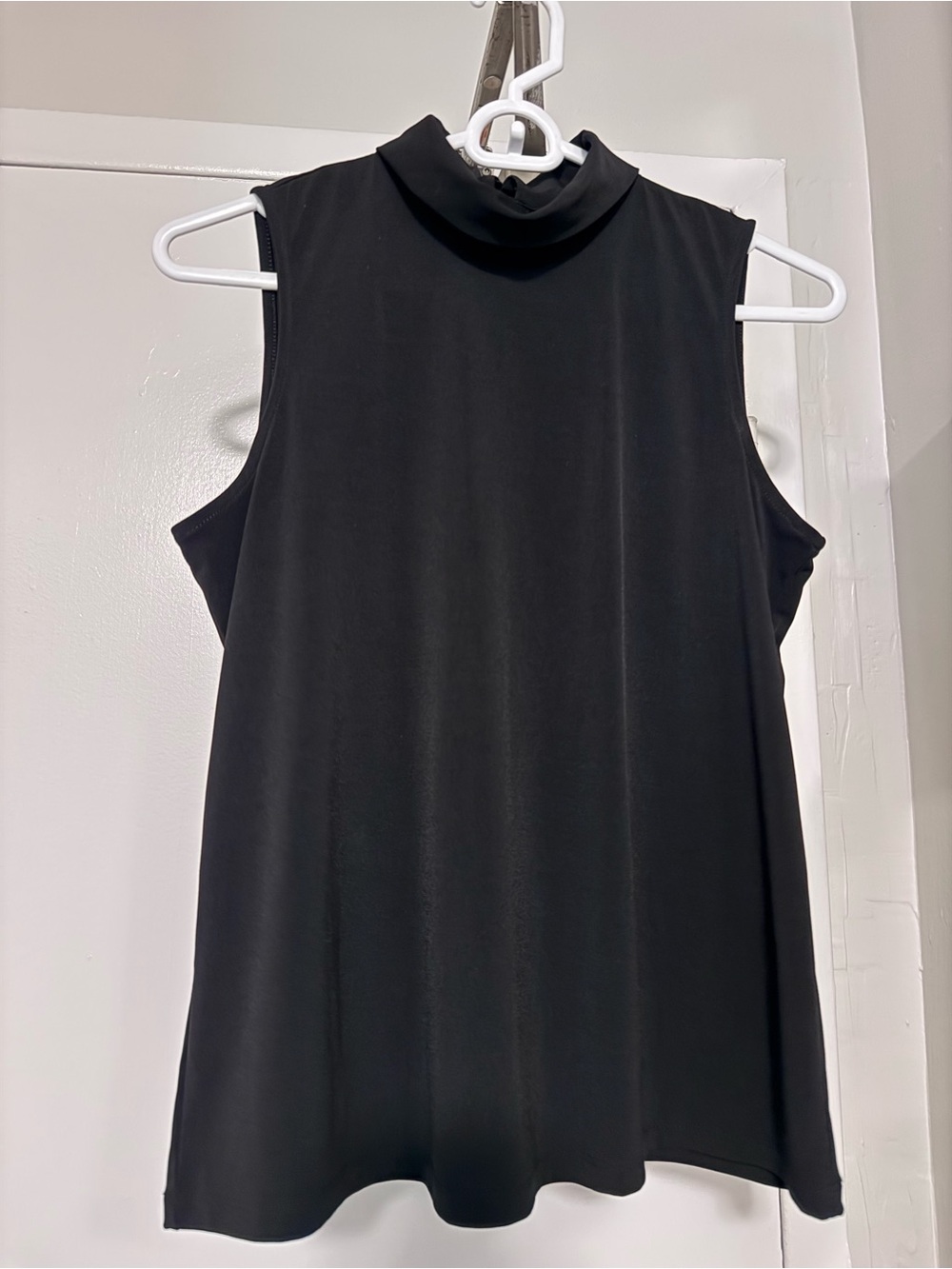 Banana Republic Black Sleeveless Mock Neck Tank